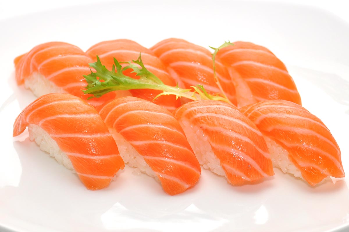 MU3.8 sushi saumon