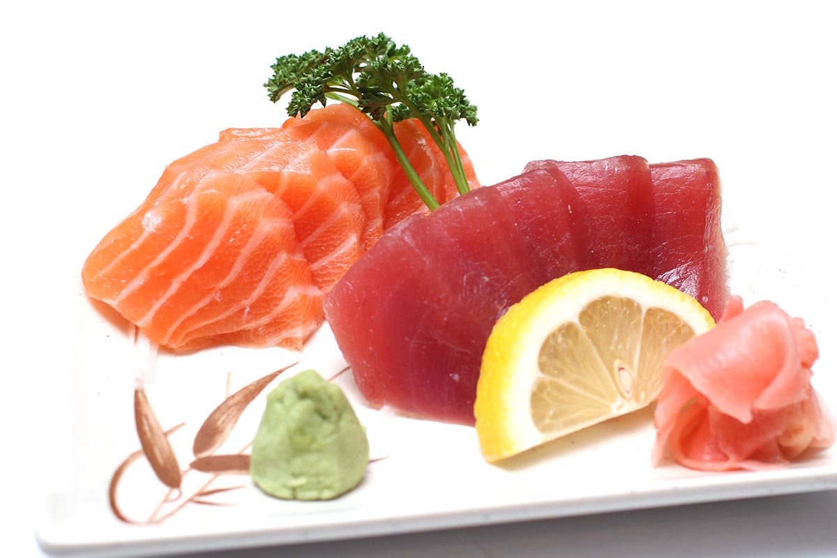 MU4B.12 sashimi saumon et thon