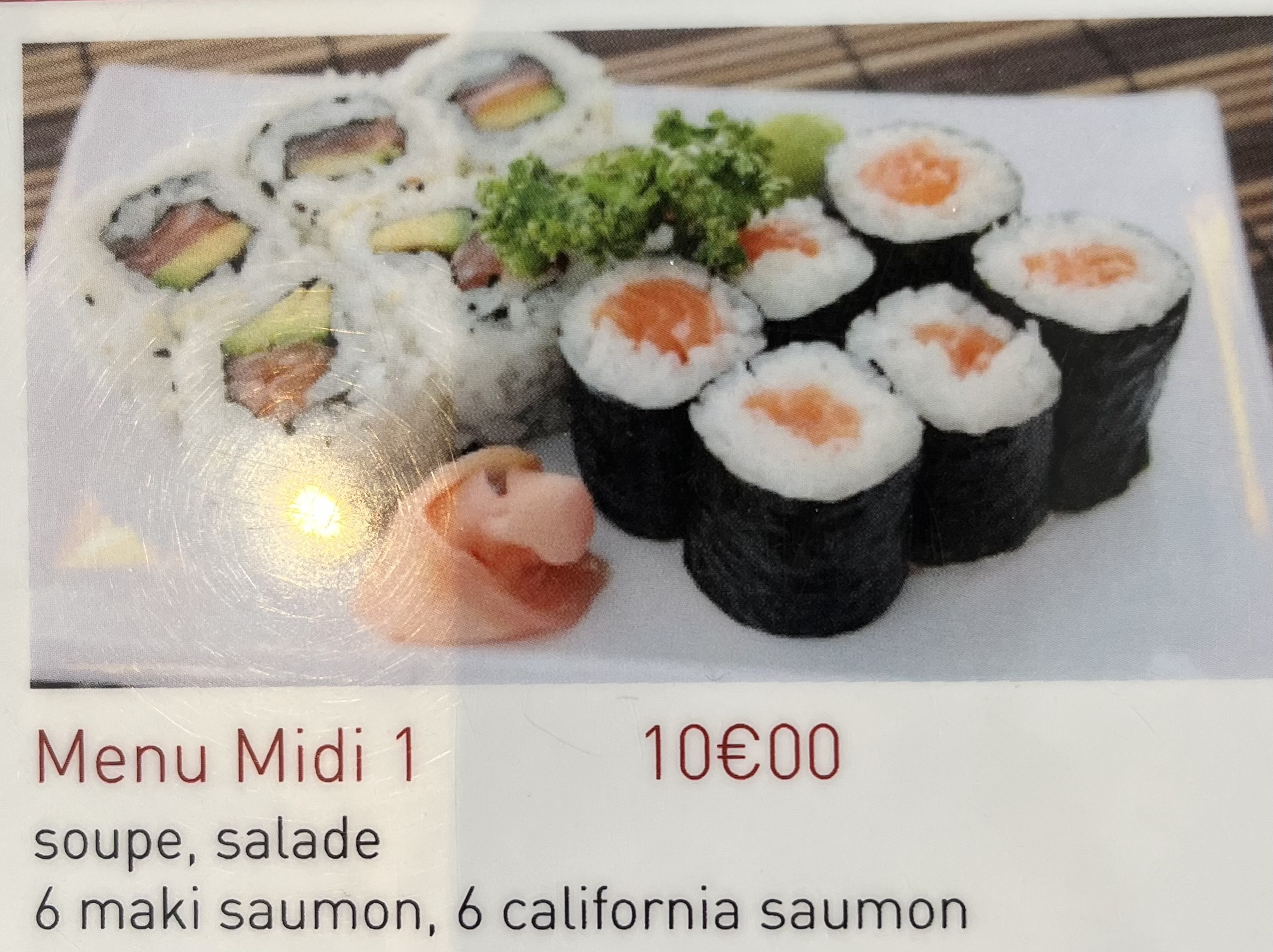 MD1.8 CALIFORNIA SAUMON 8 MAKI SAUMON